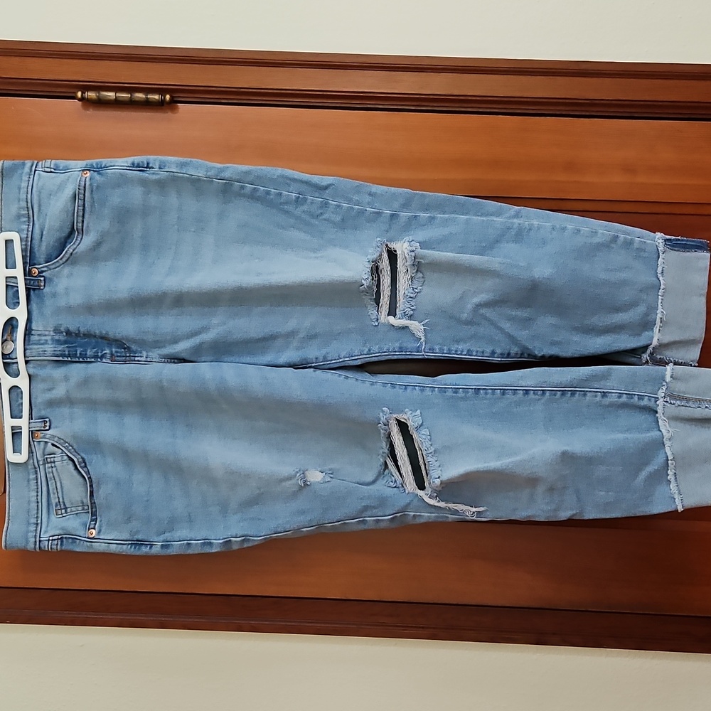 Denizen from Levi's Women's Boyfriend Light Blue Jeans